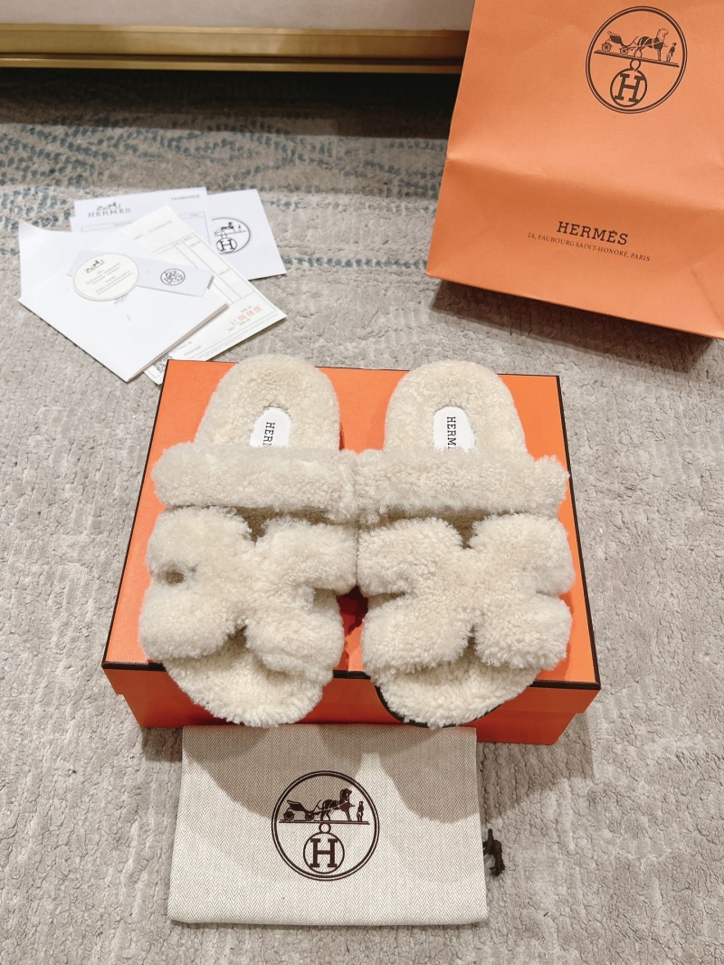 Hermes Slippers